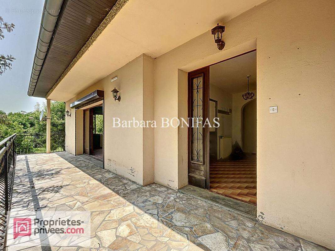 Maison à SAINT-SULPICE