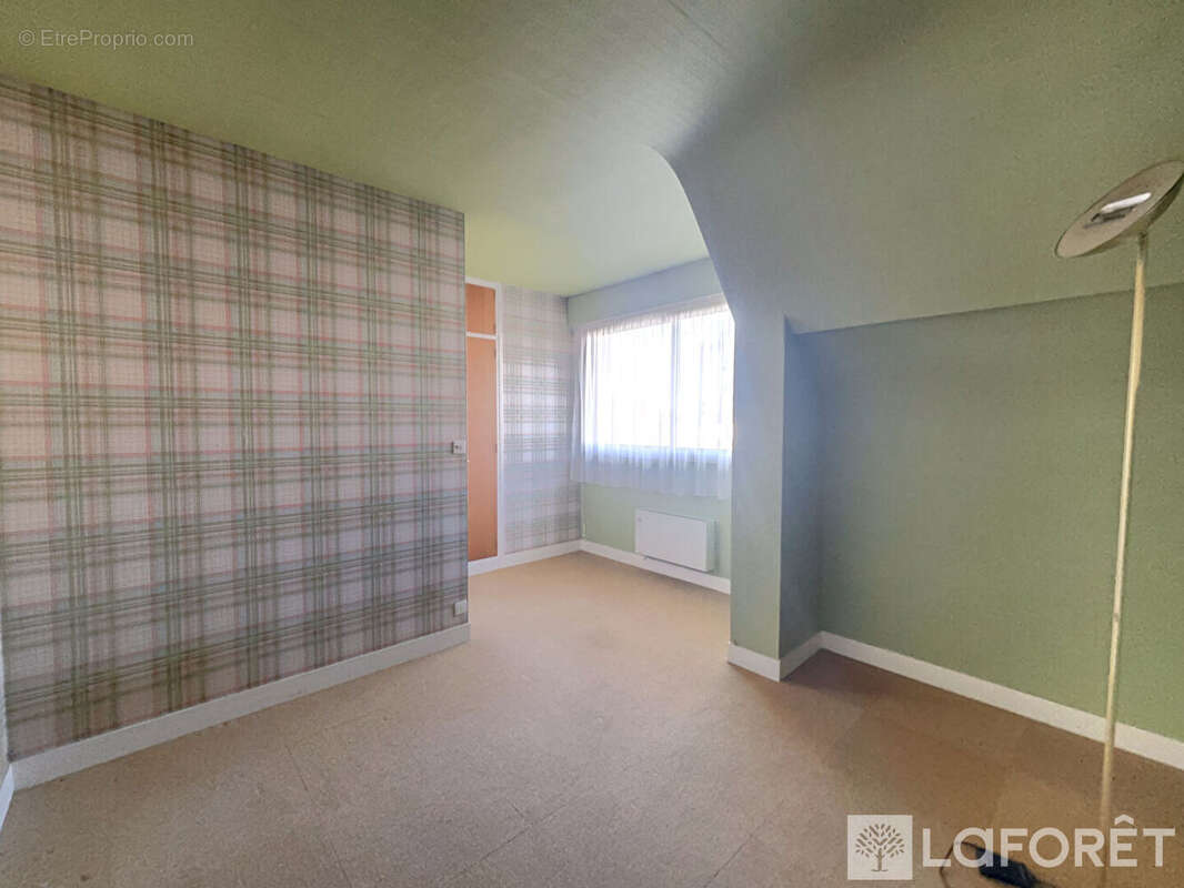 Maison Gometz Le Chatel 8 pièce(s) 140 m2 - photo 12
