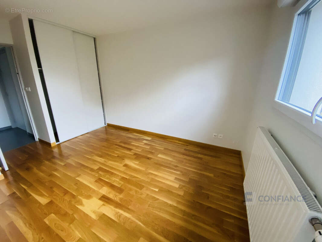 Appartement à SAINTE-FOY-LES-LYON