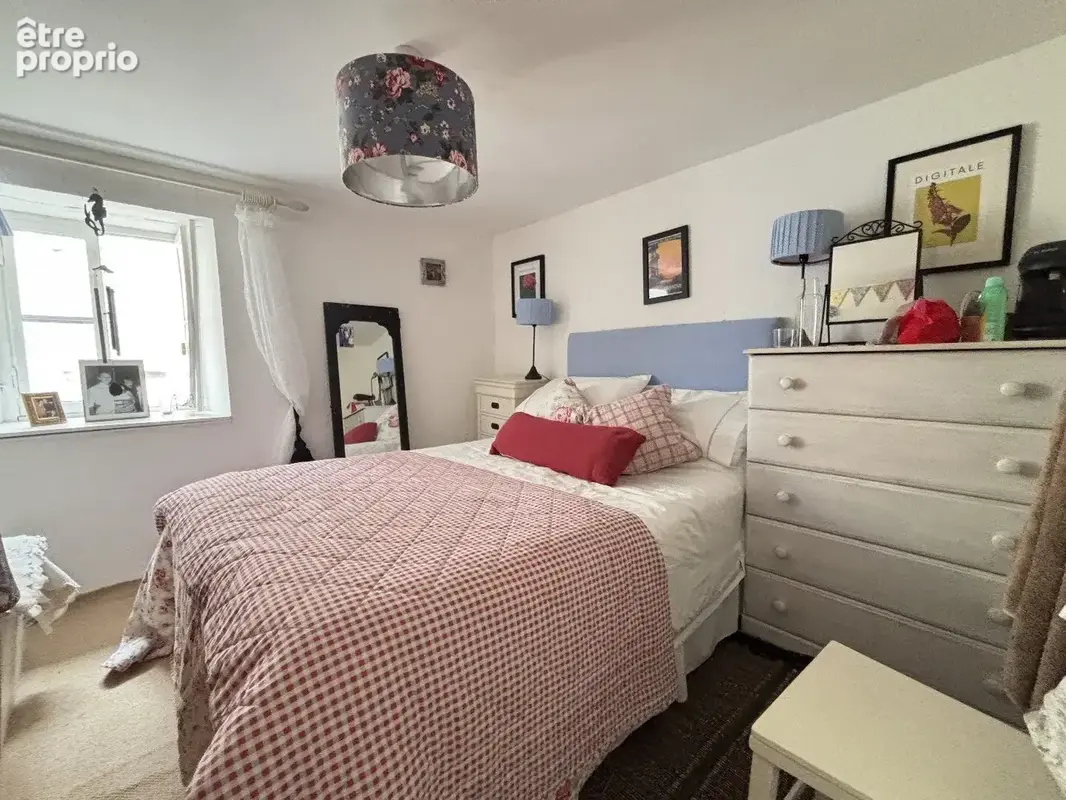 PRIX BAISSE -  Maison de village en pierre authentique à deux pas du centre de Nanteuil-en-Vallée - photo 3