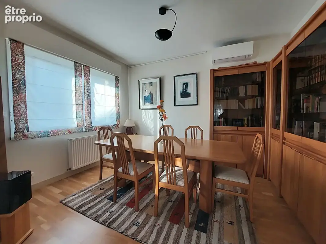 BLAGNAC SERVANTY Maison familiale de 8 pièces de 208m2 hab sur 914m² de terrain - photo 11