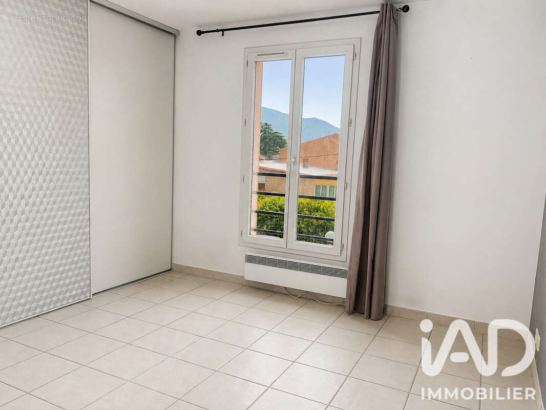 Photo 8 - Appartement à SAINT-MAXIMIN-LA-SAINTE-BAUME