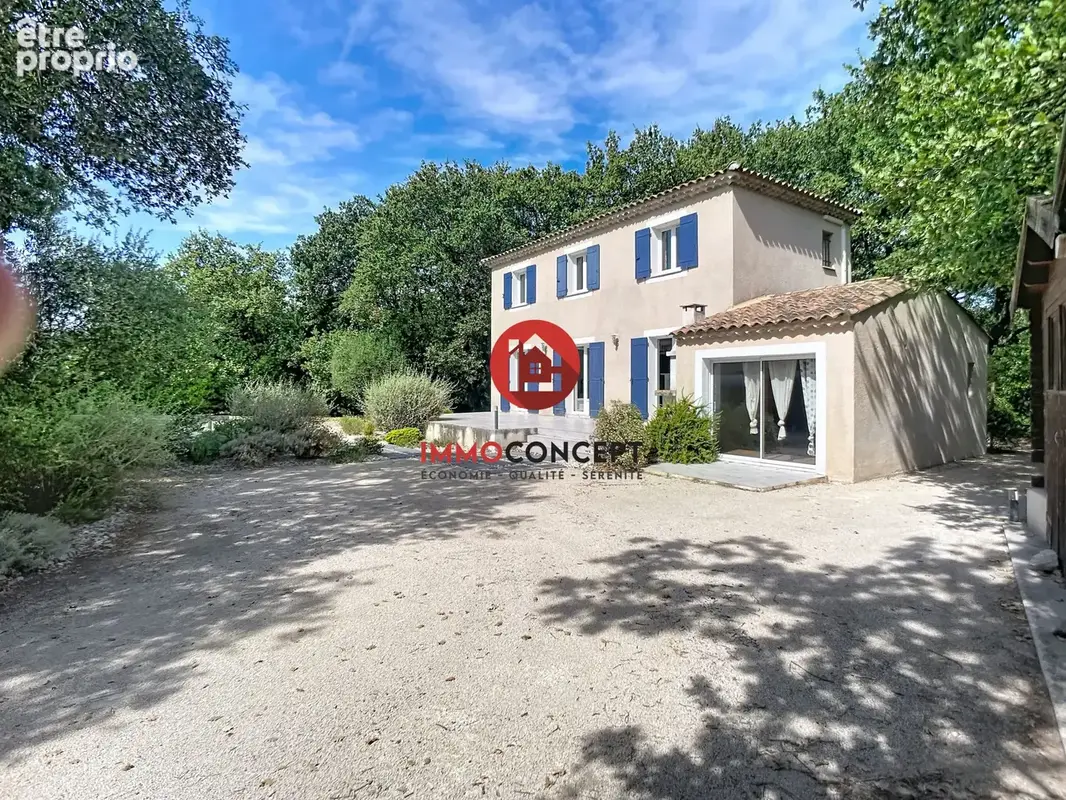 Maison à ROCHEFORT-DU-GARD