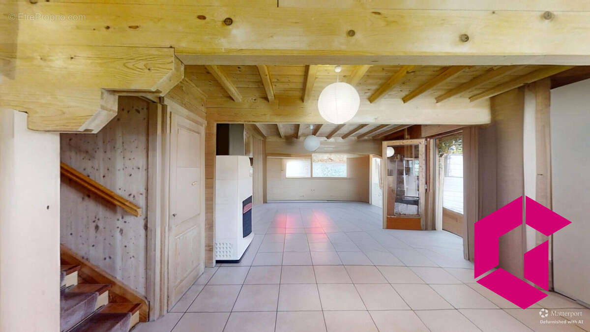 Maison à LE CHAMBON-SUR-LIGNON