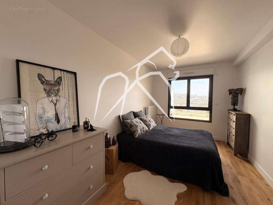 Appartement à MONT-SAINT-AIGNAN