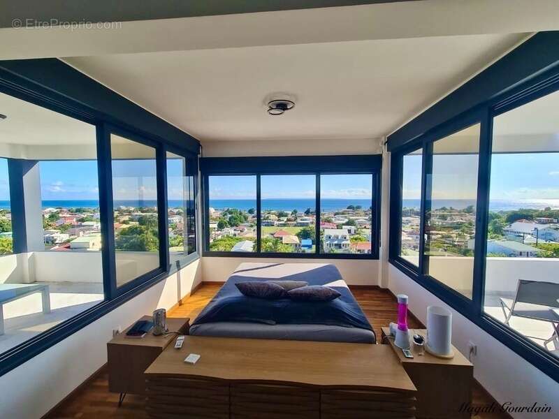 Maison à SAINT-FRANCOIS