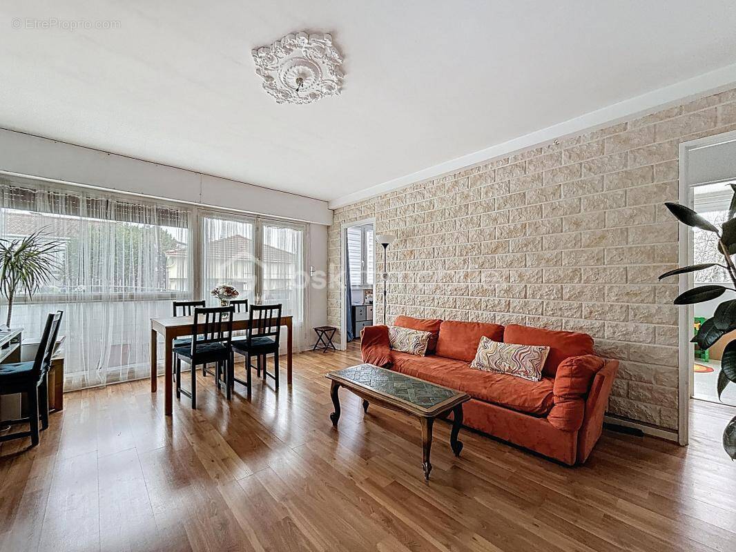 Appartement à BEZONS