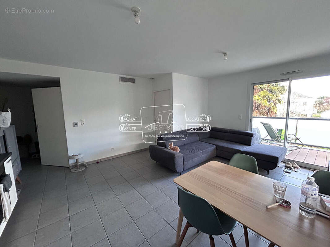 Appartement à NORT-SUR-ERDRE