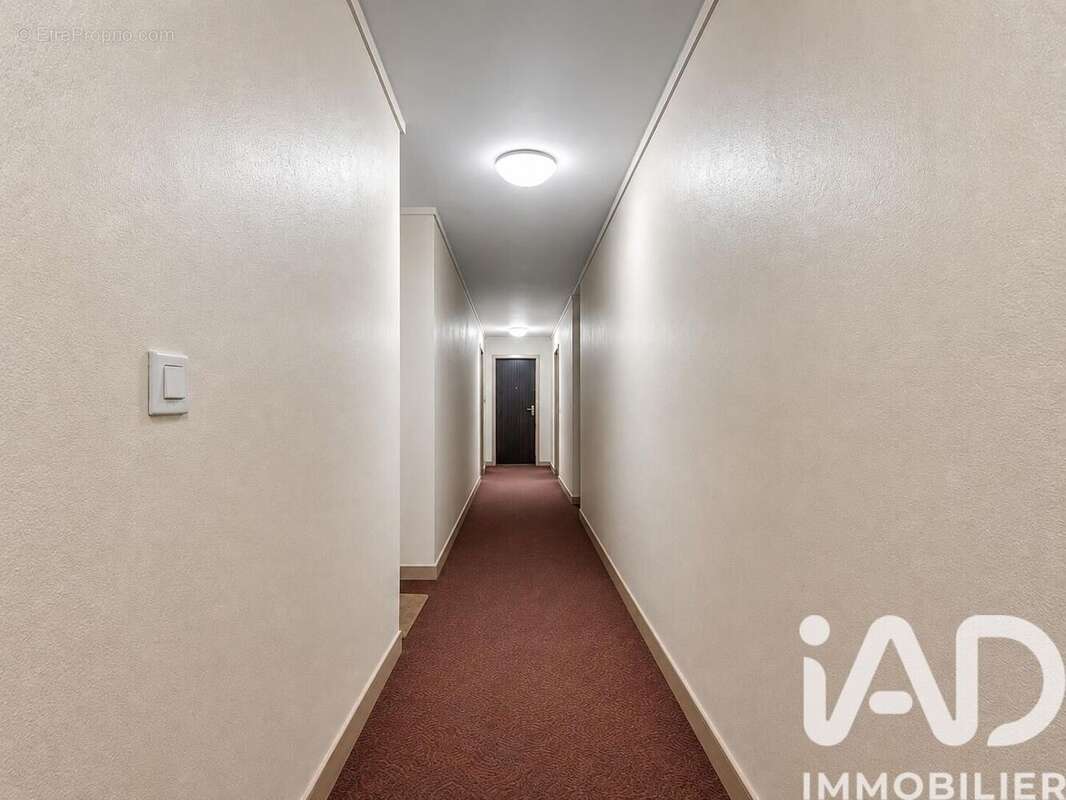Photo 3 - Appartement à NANTERRE