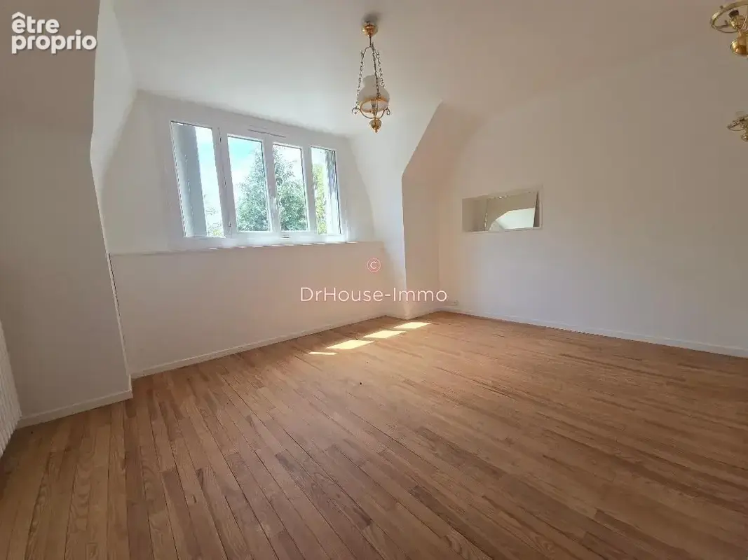 Maison 10 pièces 180 m² à vendre à Evreux (27000) - photo 7