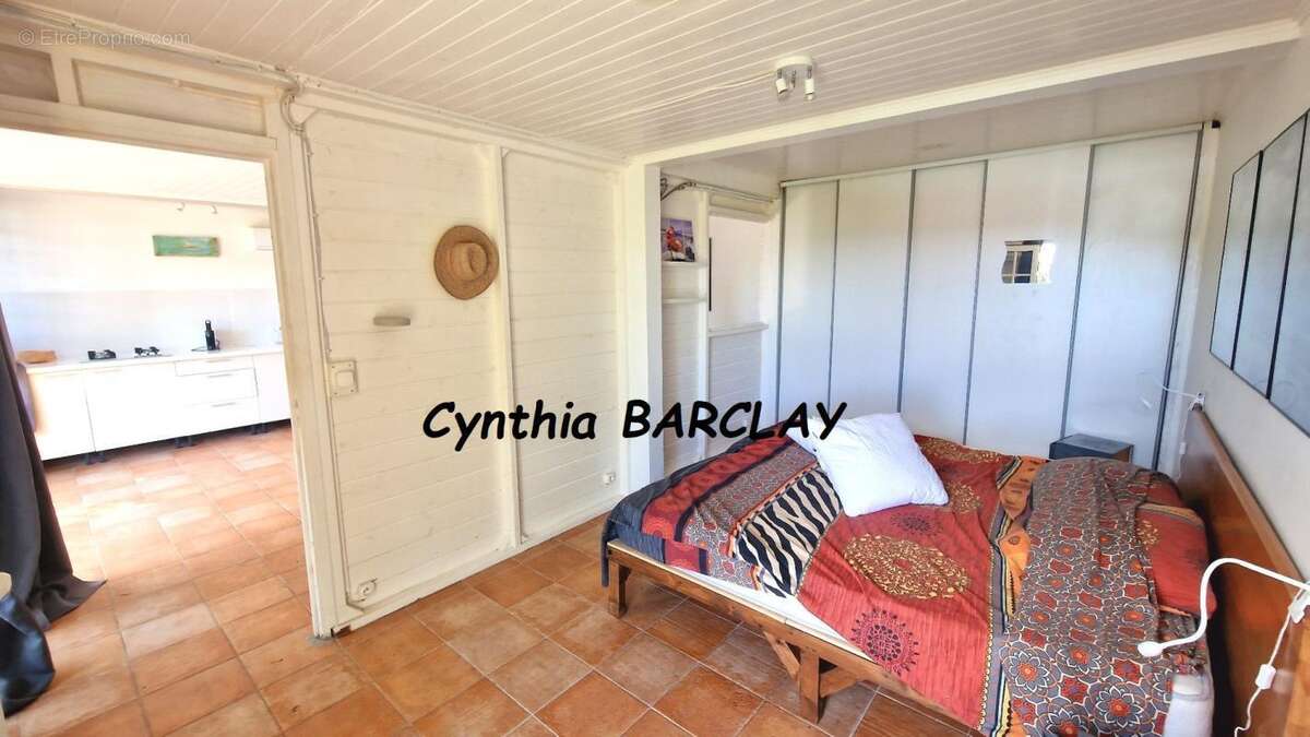 Maison à LES TROIS-ILETS