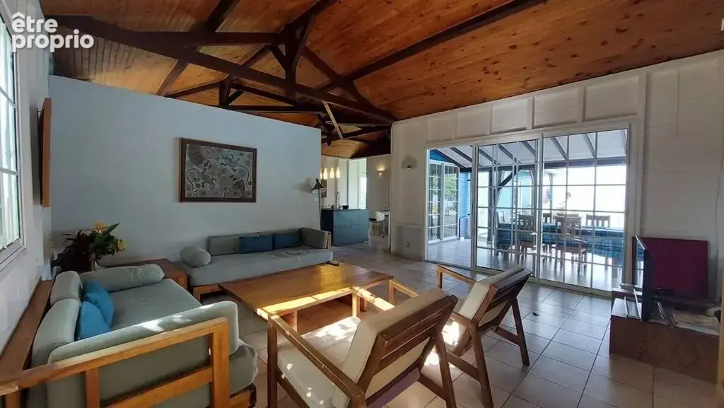 Maison - Le Carbet - 190m² - photo 3