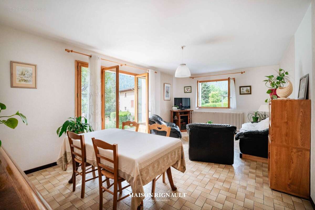 Maison 125 m² à Seez  - photo 7