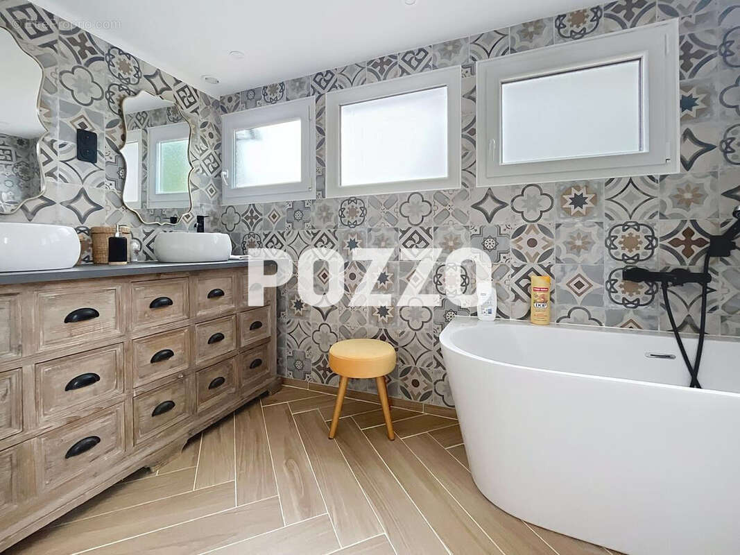 Maison à TRACY-BOCAGE