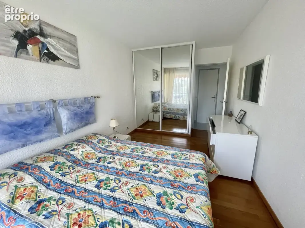 2P, 57m2 + grand balcon , au calme, vue dégagée et verdoyante, parking sous-sol, proche commerces - photo 6
