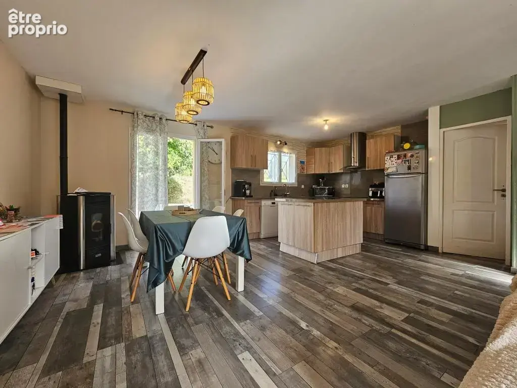 Maison contemporaine de 105 m2   4 chambres   sans vis-à-vis - SAINT-YZAN-DE-SOUDIAC (33920) - photo 2