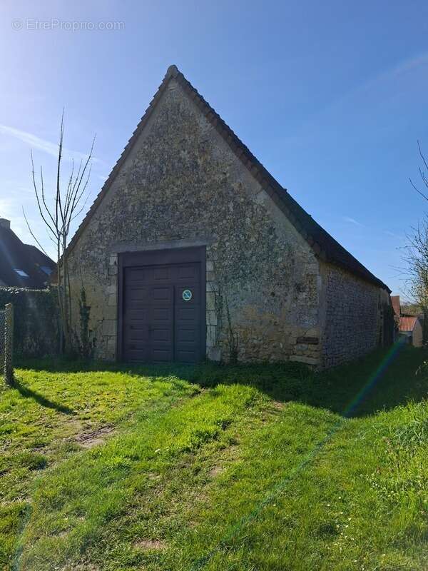 Maison en pierre brute, fond impasse à 15min d'Alençon, accès rapide péage accès LE MANS  35 min, 1h40 PARIS - photo 3