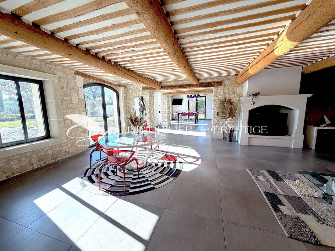 Maison à VELLERON