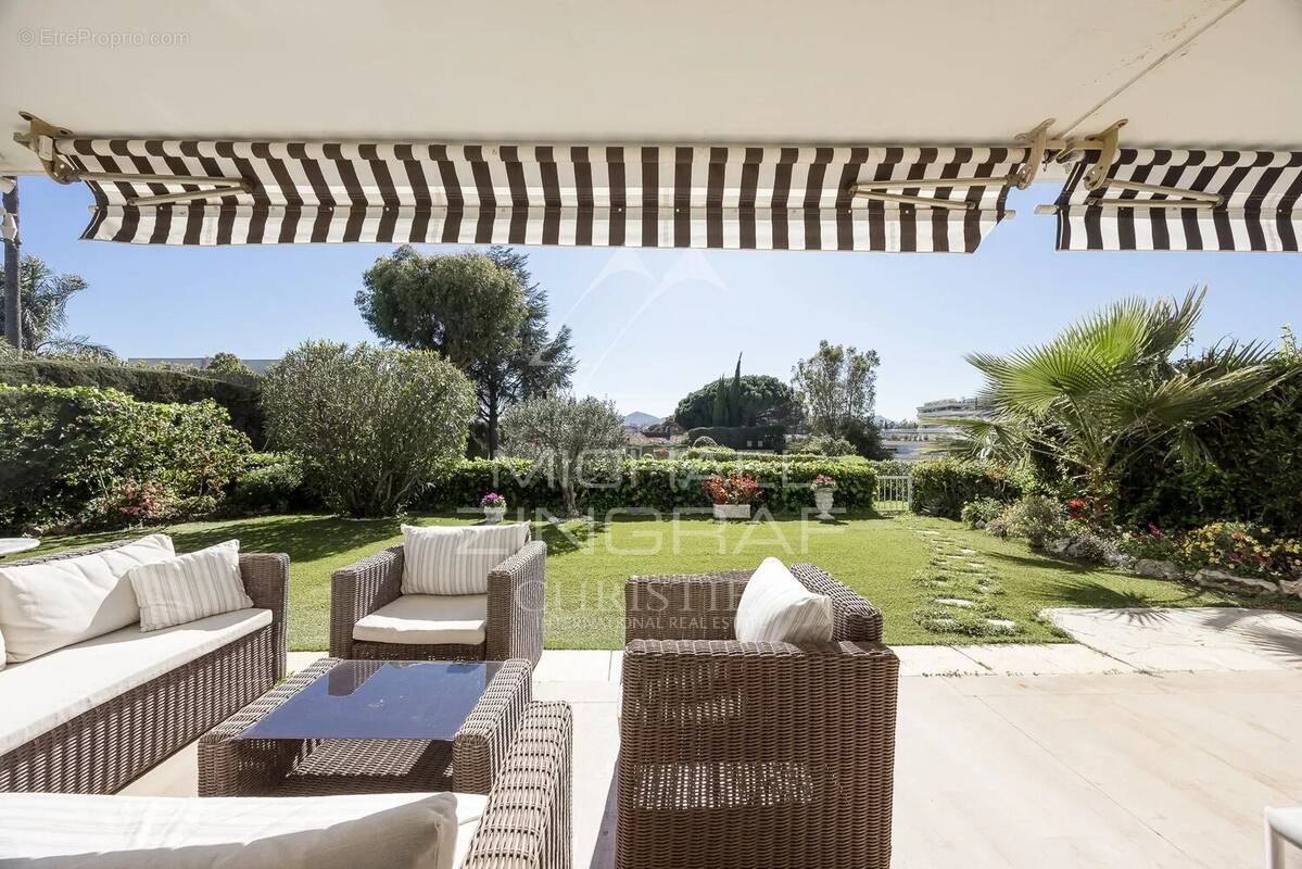 Appartement à CANNES