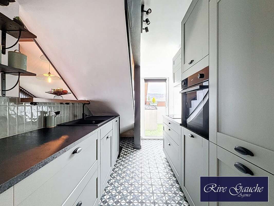 Appartement à DOUVAINE