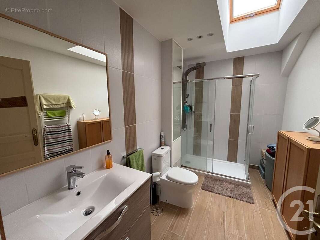 Maison à LA CHAUSSEE-D&#039;IVRY