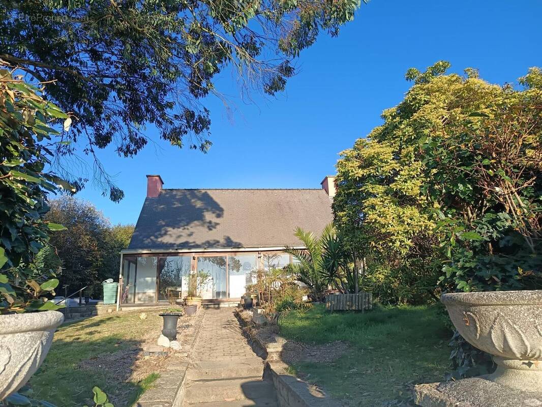 Photo 1 - Maison à PLOUNEVEZ-MOEDEC