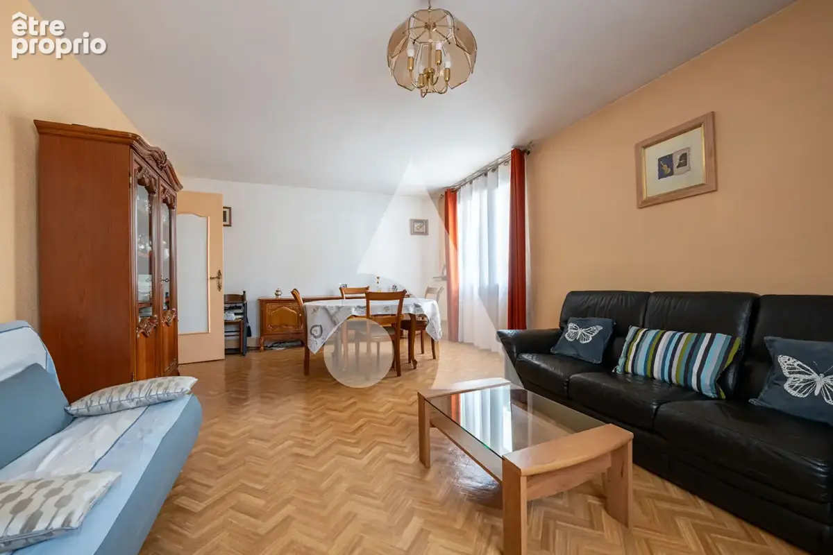 Photo Appartement à Saint-Maur-Des-Fosses au prix de 449 000€