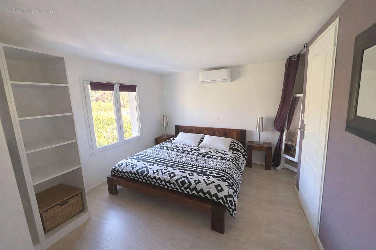 Maison à SAINT-MARCEL-LES-SAUZET