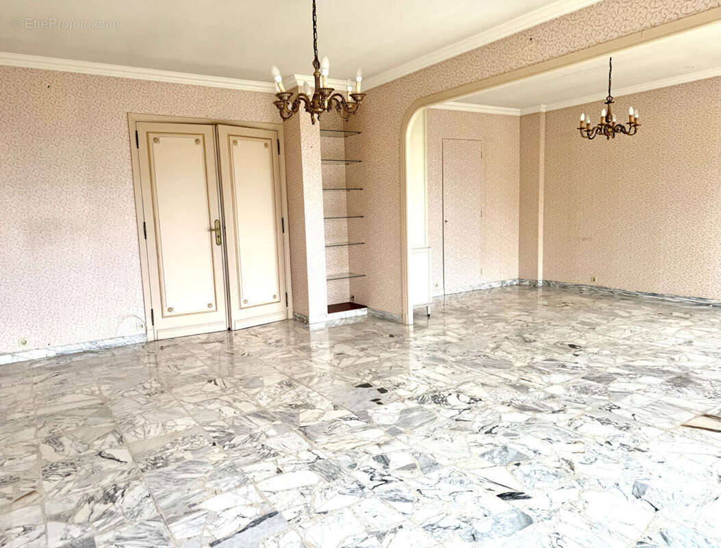 Appartement à CAGNES-SUR-MER