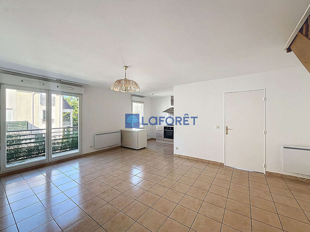 Appartement à SAINT-GERMAIN-LES-CORBEIL