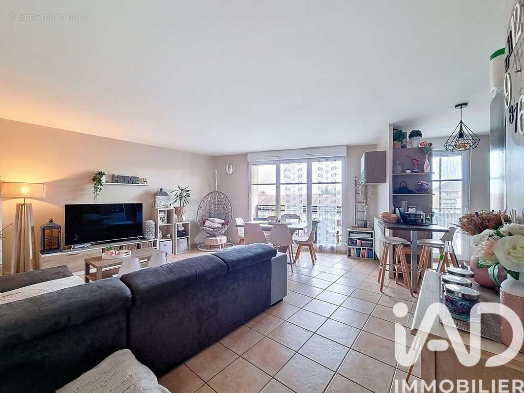 Photo 2 - Appartement à VILLEPARISIS