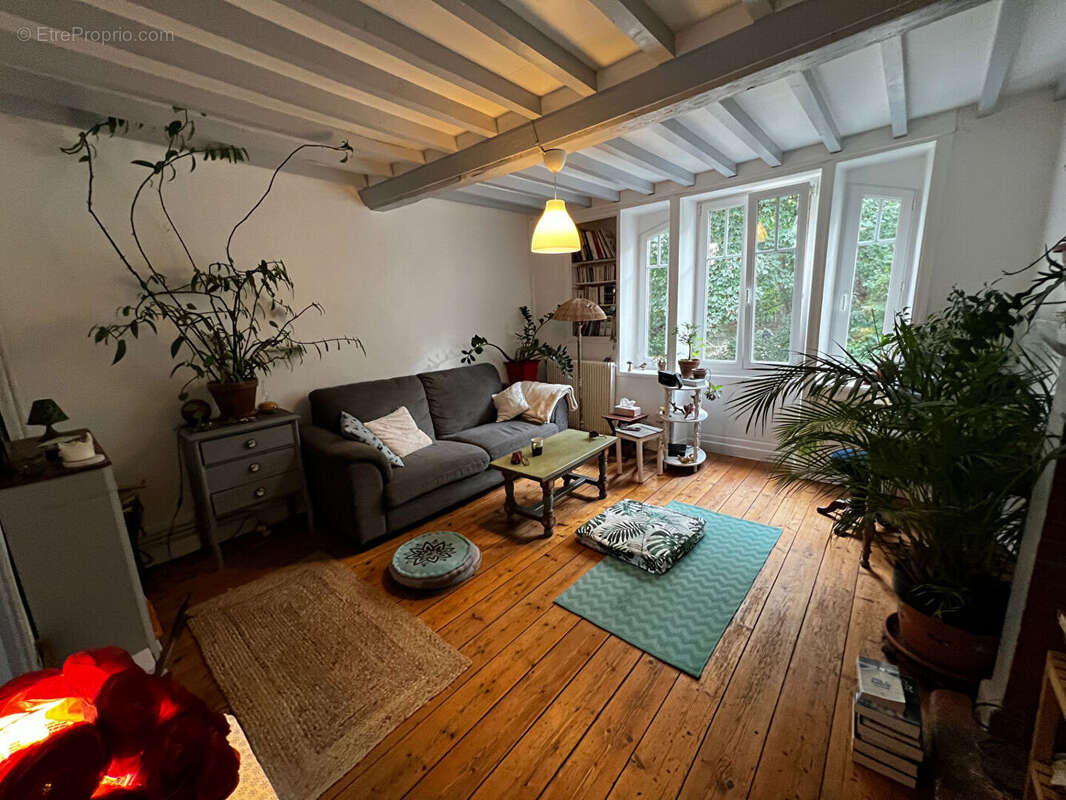 Maison à LION-SUR-MER