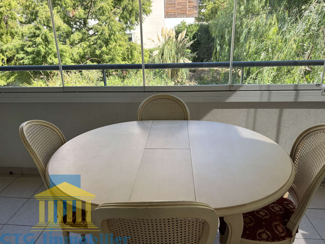 Type 3 avec balcon lapin blanc 13008 marseille - photo 12