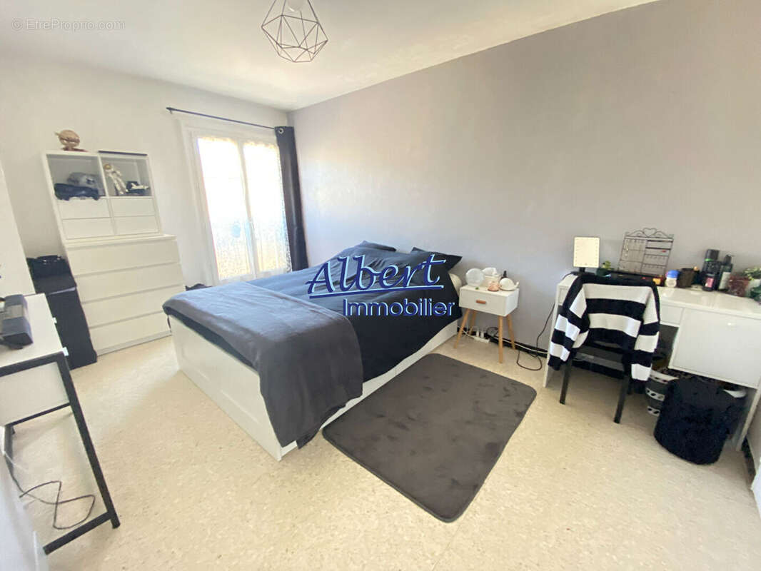 Appartement à OLLIOULES