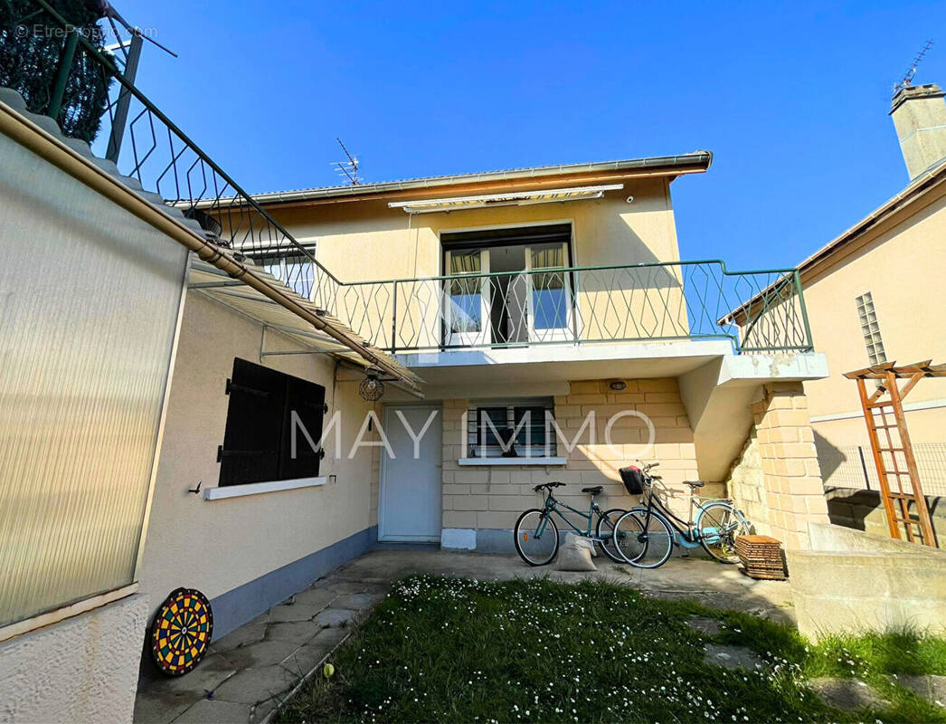 Maison à VILLEPINTE