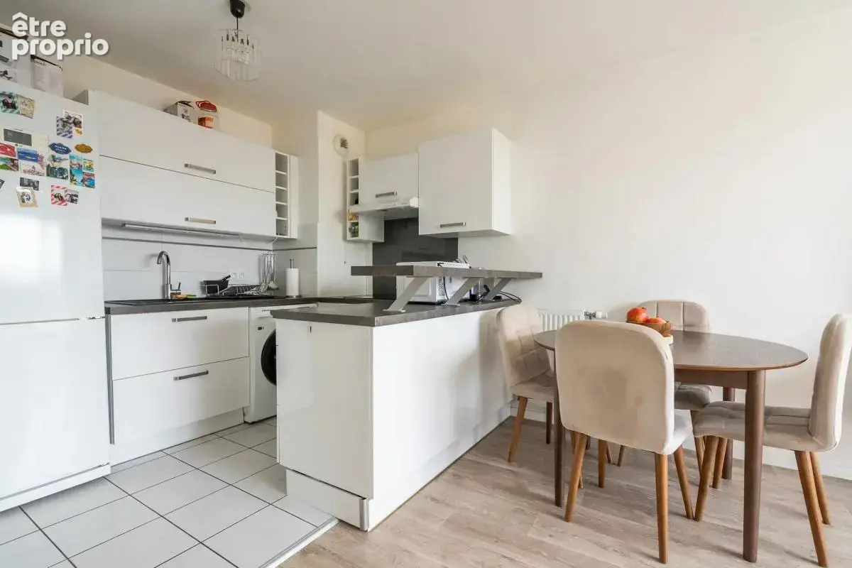 Appartement de 3 pièces de 55 m² à Livry-Gargan - photo 5