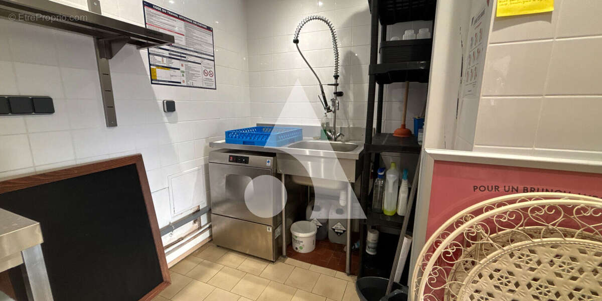 Commerce à LES MATHES