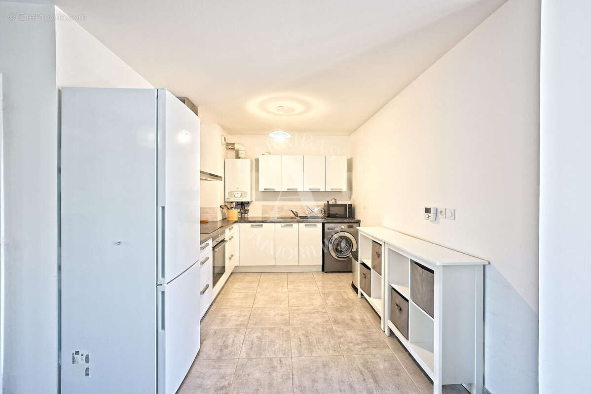 Appartement 53 m² à Ornex  - photo 3