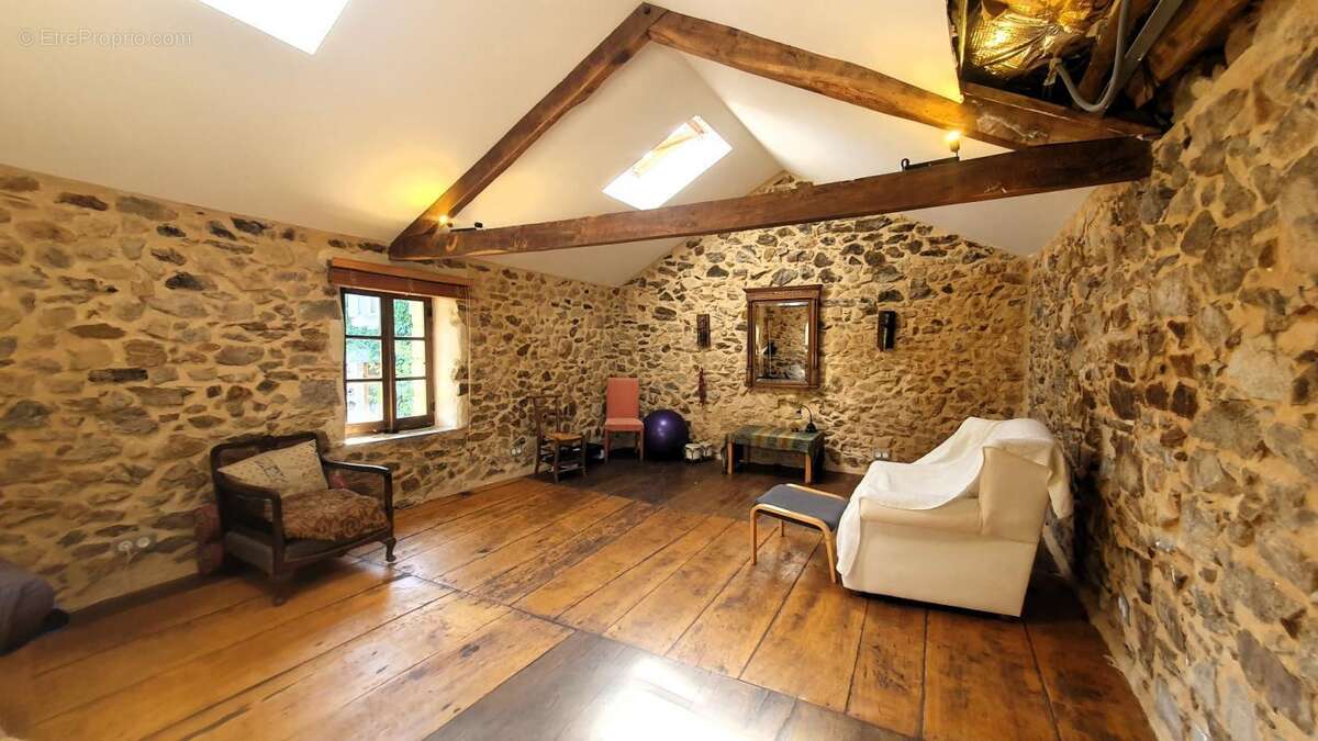 Maison à BOR-ET-BAR