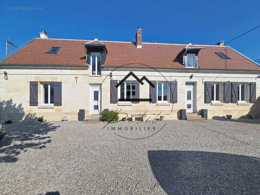 Maison à FOUILLEUSE