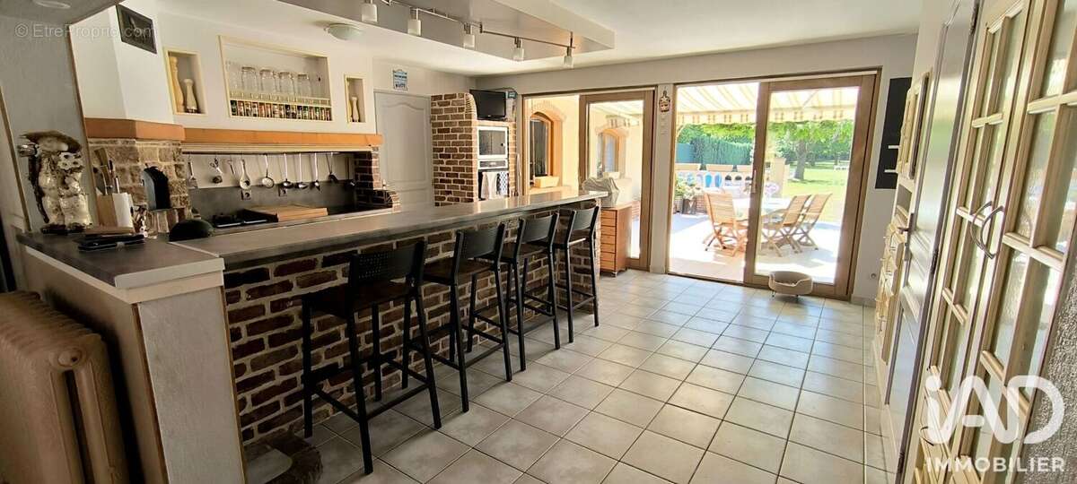 Maison 160 m² à Bruay-Sur-L'escaut  - photo 8