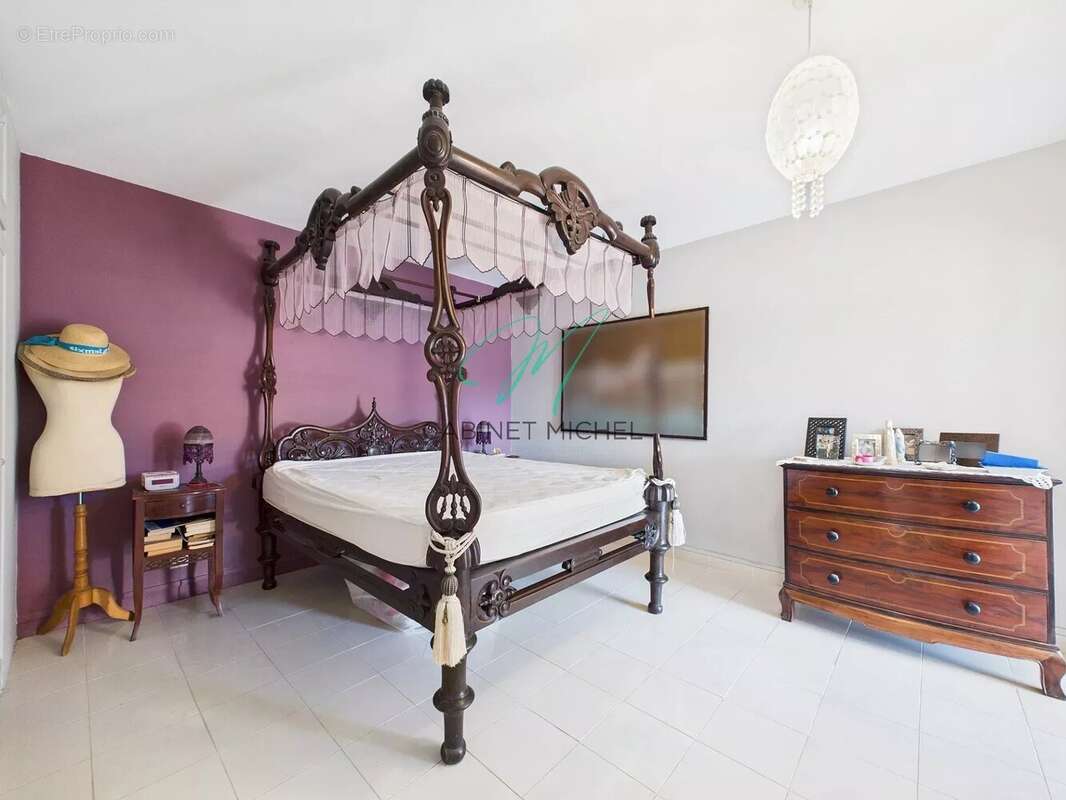 Appartement à MANDELIEU-LA-NAPOULE