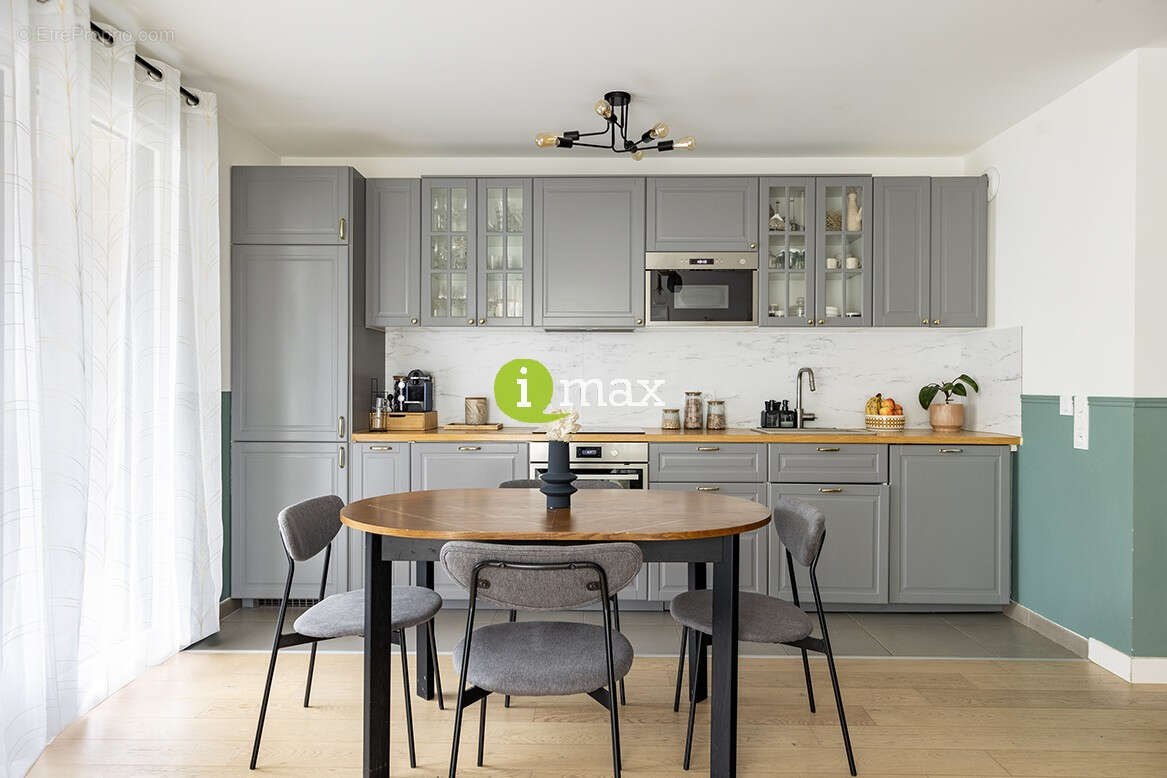 Appartement à CLICHY