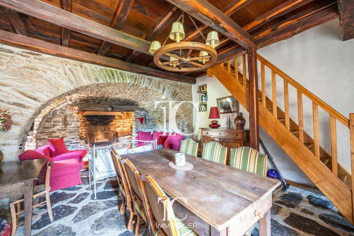 Mas ancien du xviiieme siècle 108m² habitables 4 chambres terrain de 3 173 m² piscine - photo 33