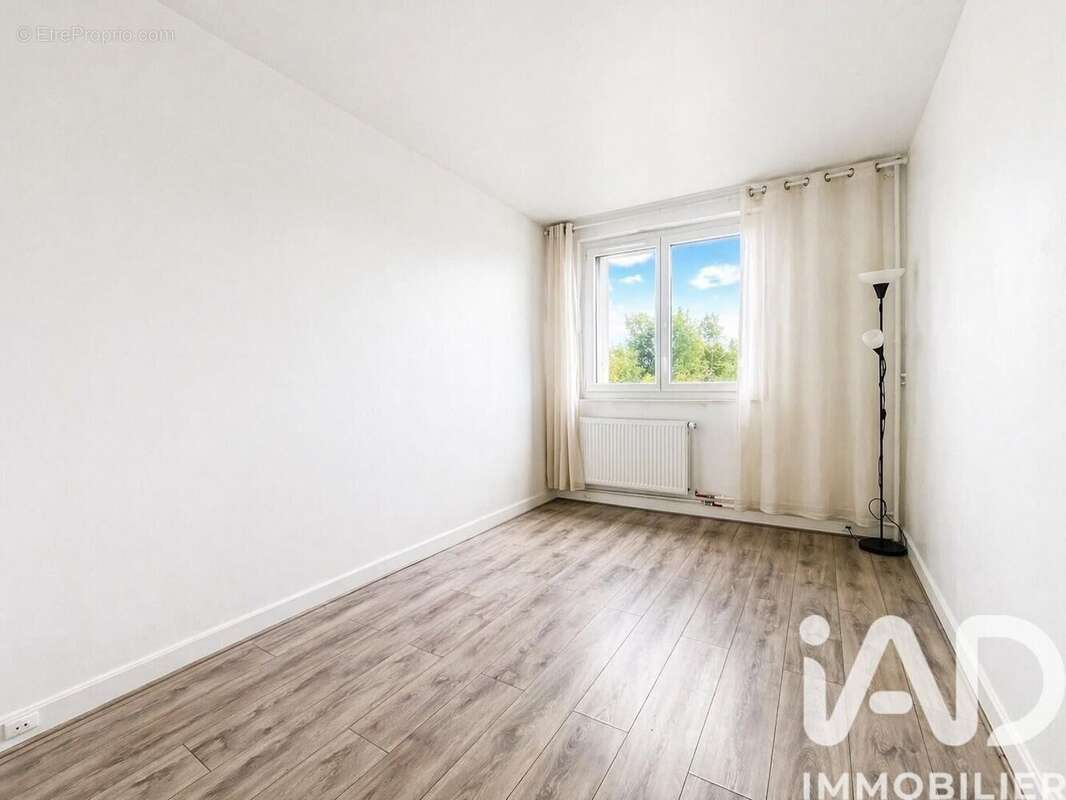 Photo 4 - Appartement à CORBEIL-ESSONNES