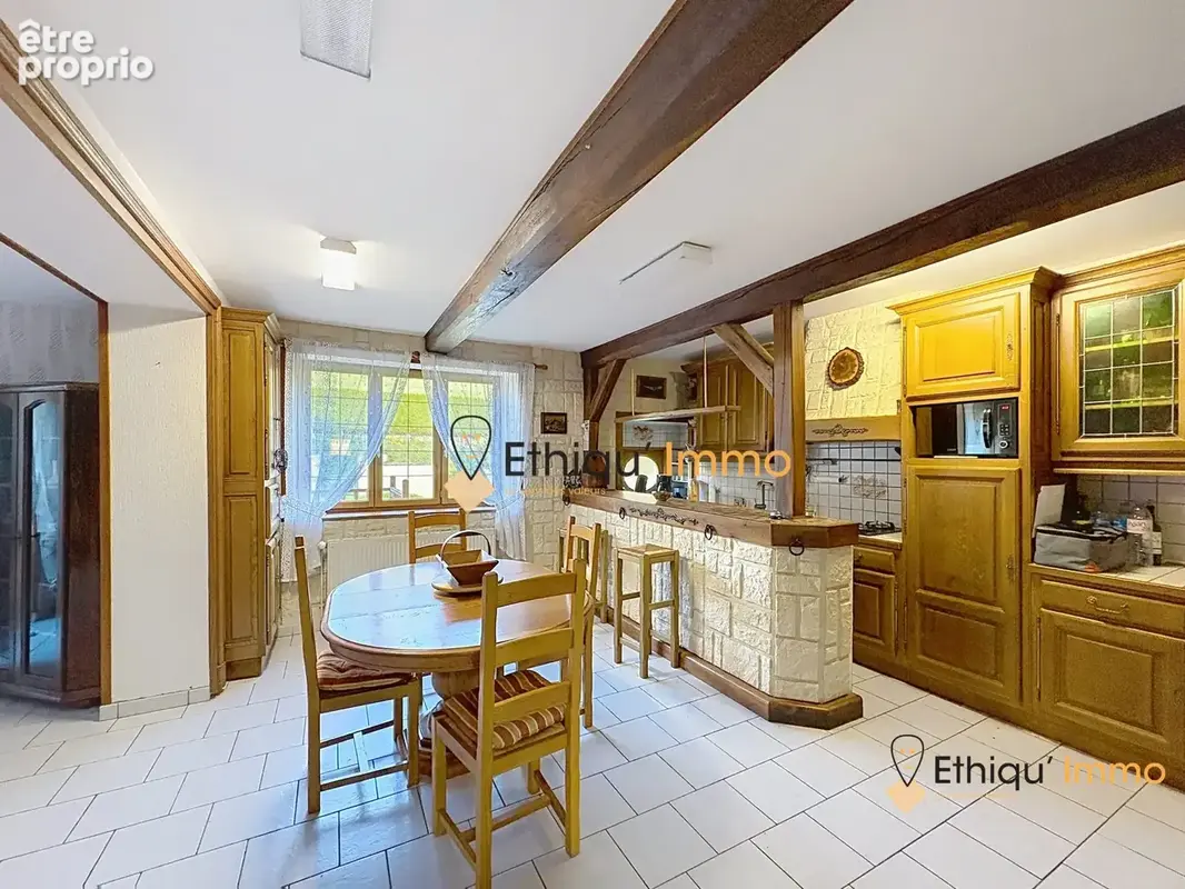 Maison 8 pièces 224 m² à vendre à Dommartin-Le-Saint-Pere (52110) - photo 4