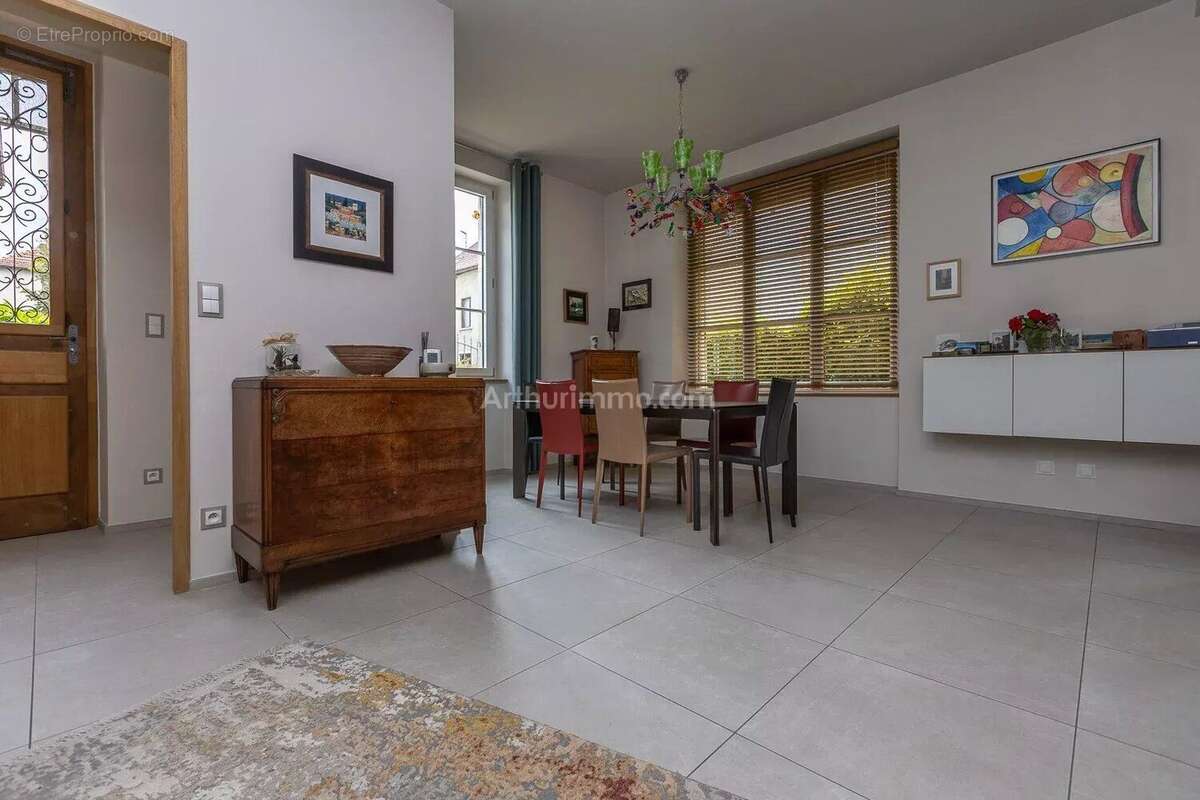 Maison à CORBELIN