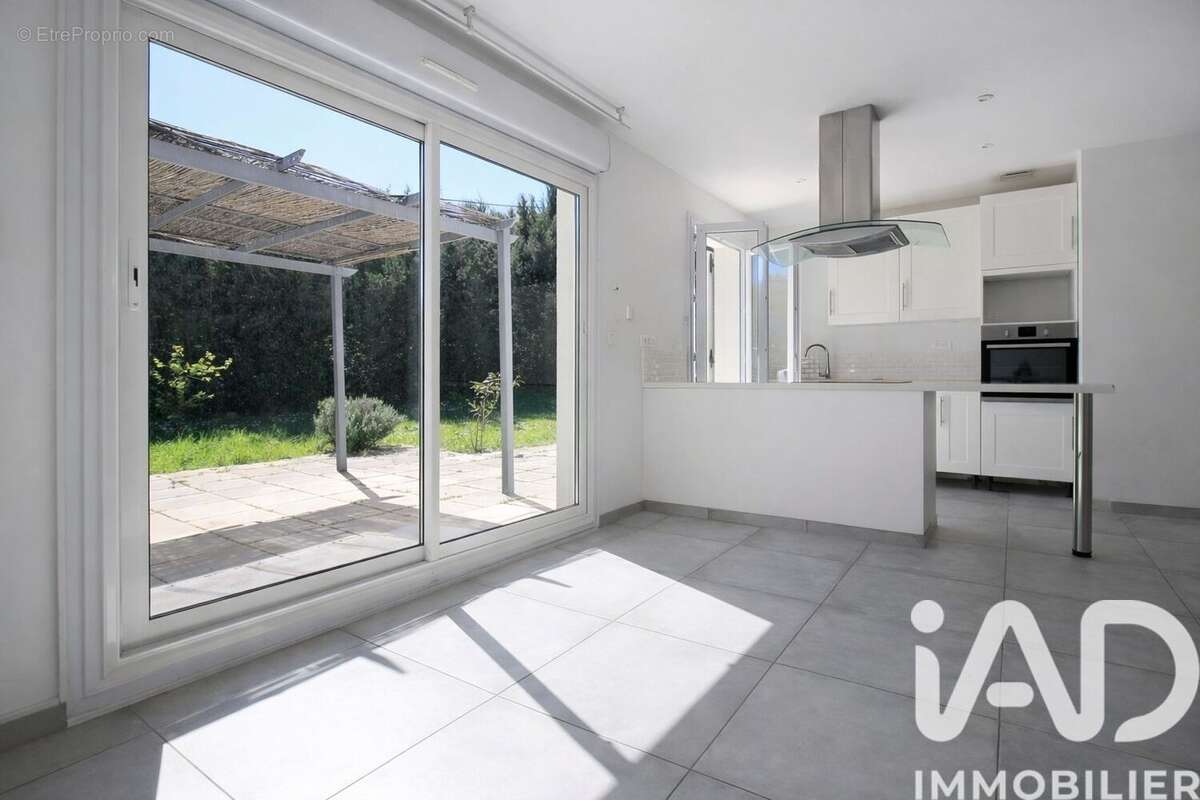 Photo 2 - Maison à AURIOL