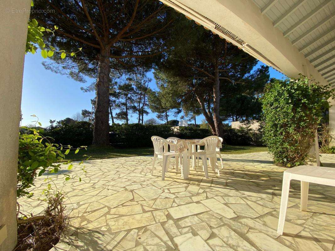 Maison à LES MATHES