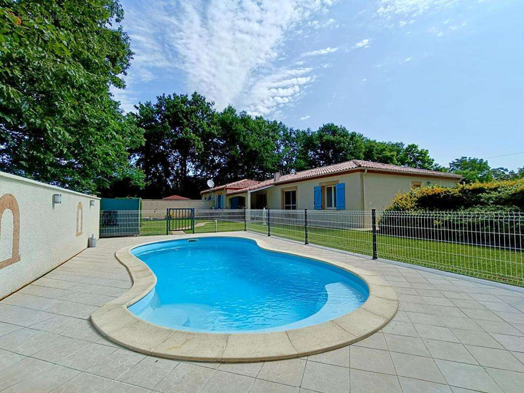 Maison à SAINTE-LIVRADE-SUR-LOT